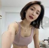 何雅宁